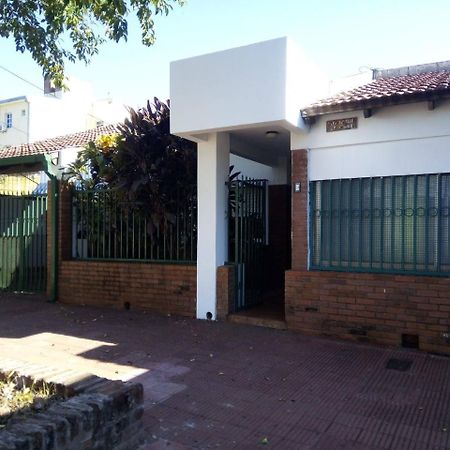 Lavalle Hostel Posadas Buitenkant foto